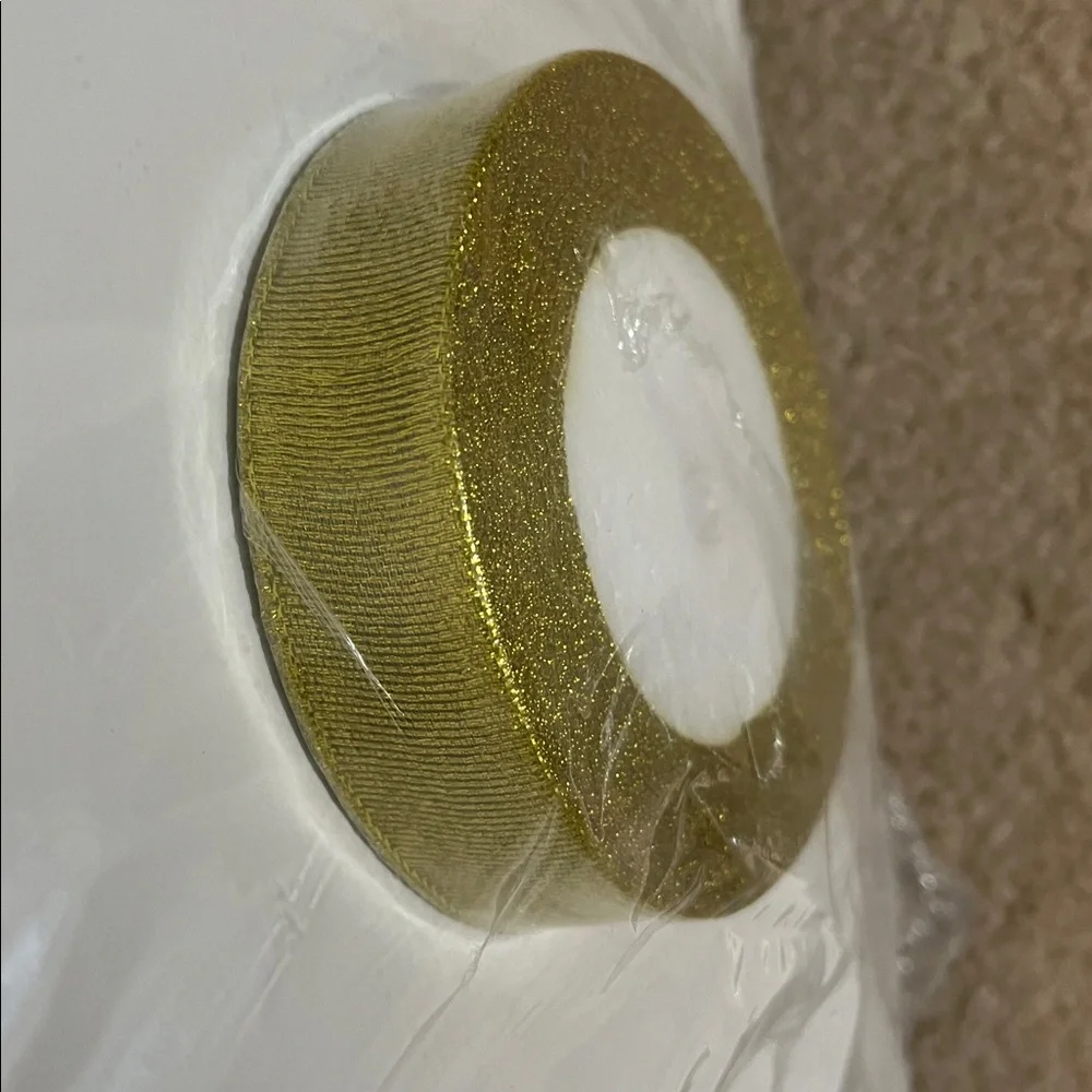 White Gift Boxes & Gold Ribbon – 3 sizes,NEW in Unopened Packaging